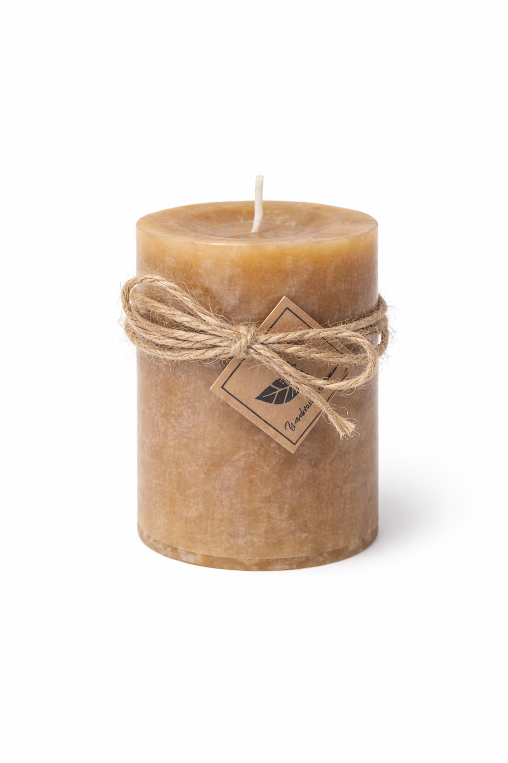 Front view of Lumine Cedar & Sandalwood soy wax candle (340g) on a white background.